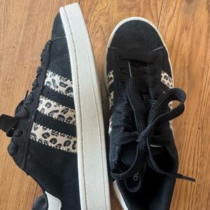 Adidas Canpus 00’s Women's Leopard Black and Cream Sneakers new size 5